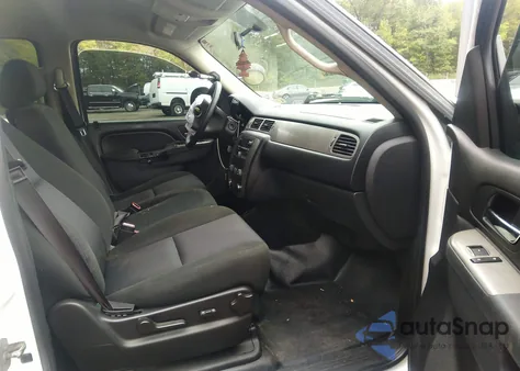 2013 Chevrolet Tahoe Commercial Fleet из США, поврежденный, VIN 1GNLC2E04DR161355